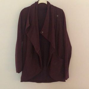 Lulu lemon burgundy wrap/jacket
